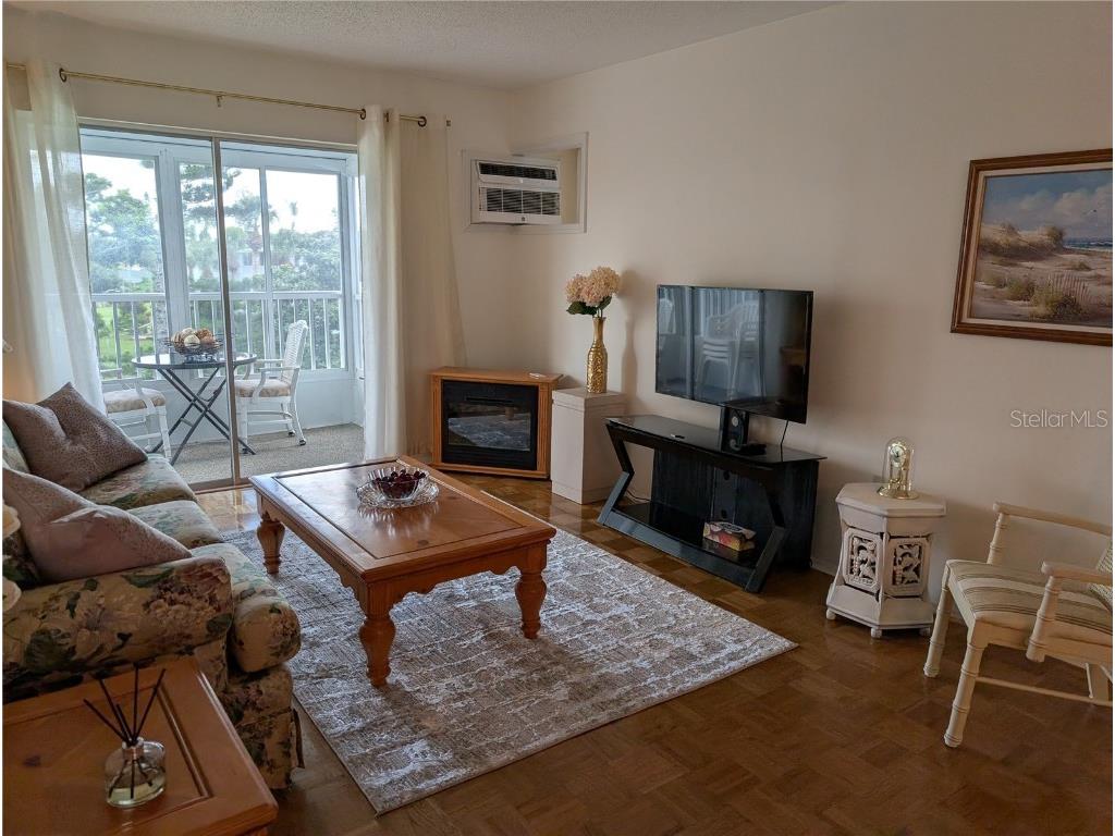 2547 60th Avenue W #L-36 Bradenton FL 34207 A4661533 image9