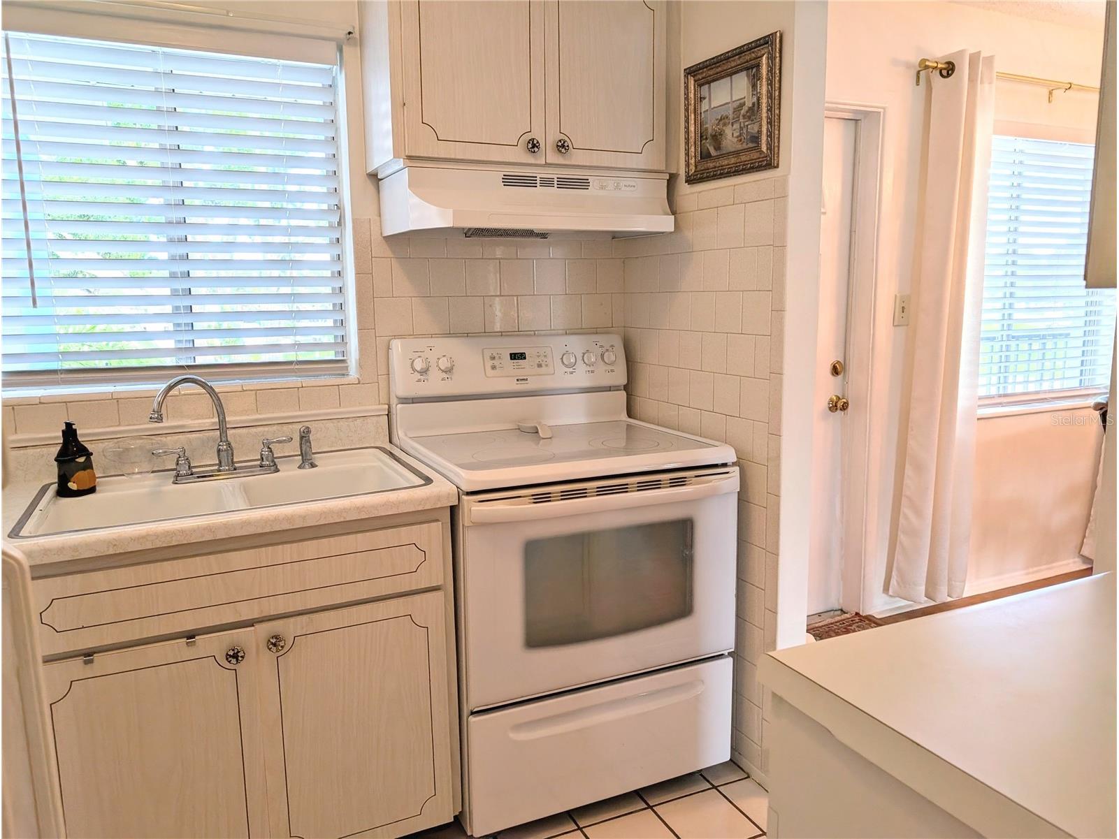 2547 60th Avenue W #L-36 Bradenton FL 34207 A4695527 image7