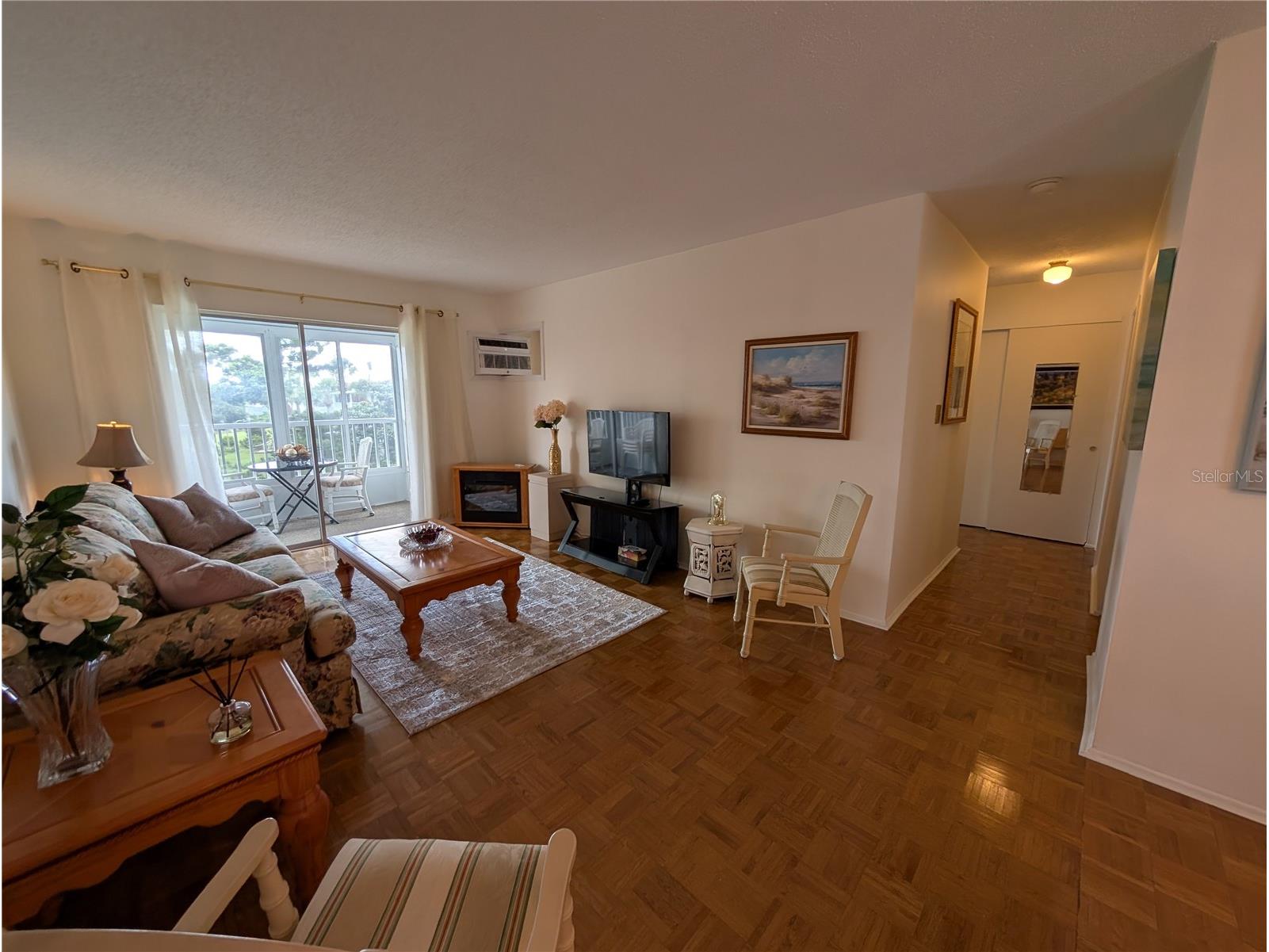 2547 60th Avenue W #L-36 Bradenton FL 34207 A4695527 image8