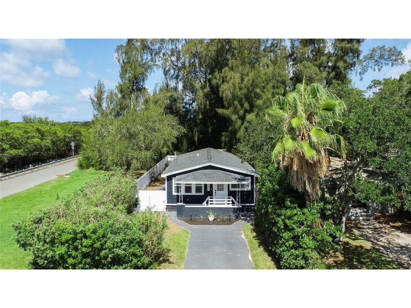 2547 Kingston Street S Saint Petersburg FL 33711 T3453319 image1