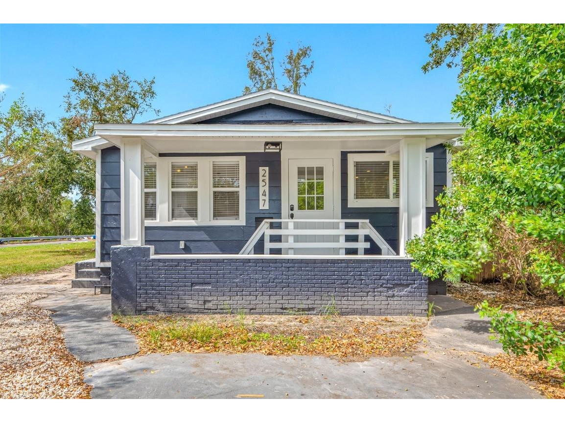 2547 Kingston Street S Saint Petersburg FL 33711 TB8315627 image1