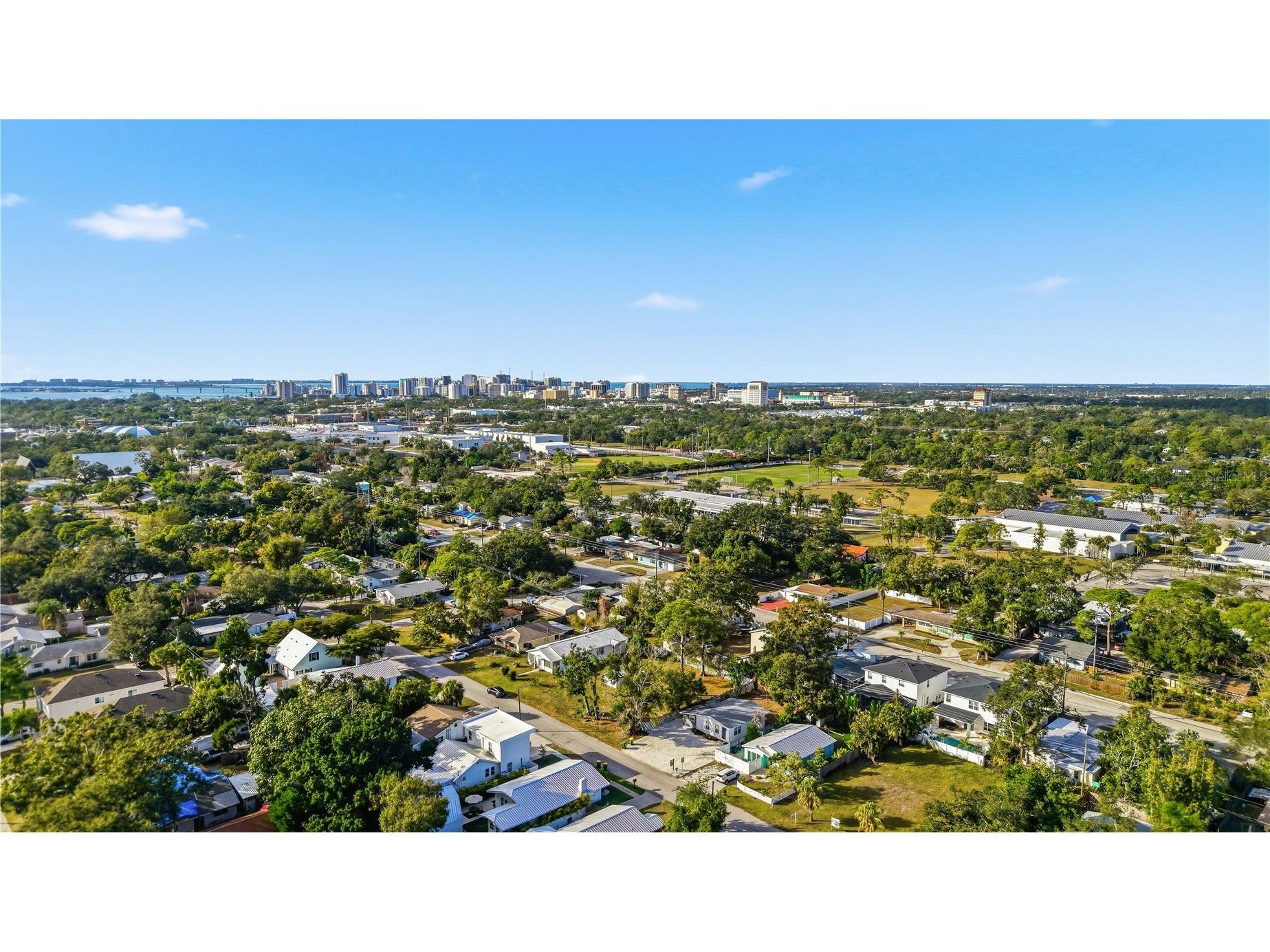 2547 Loma Linda Street Sarasota FL 34239 TB8456707 image33