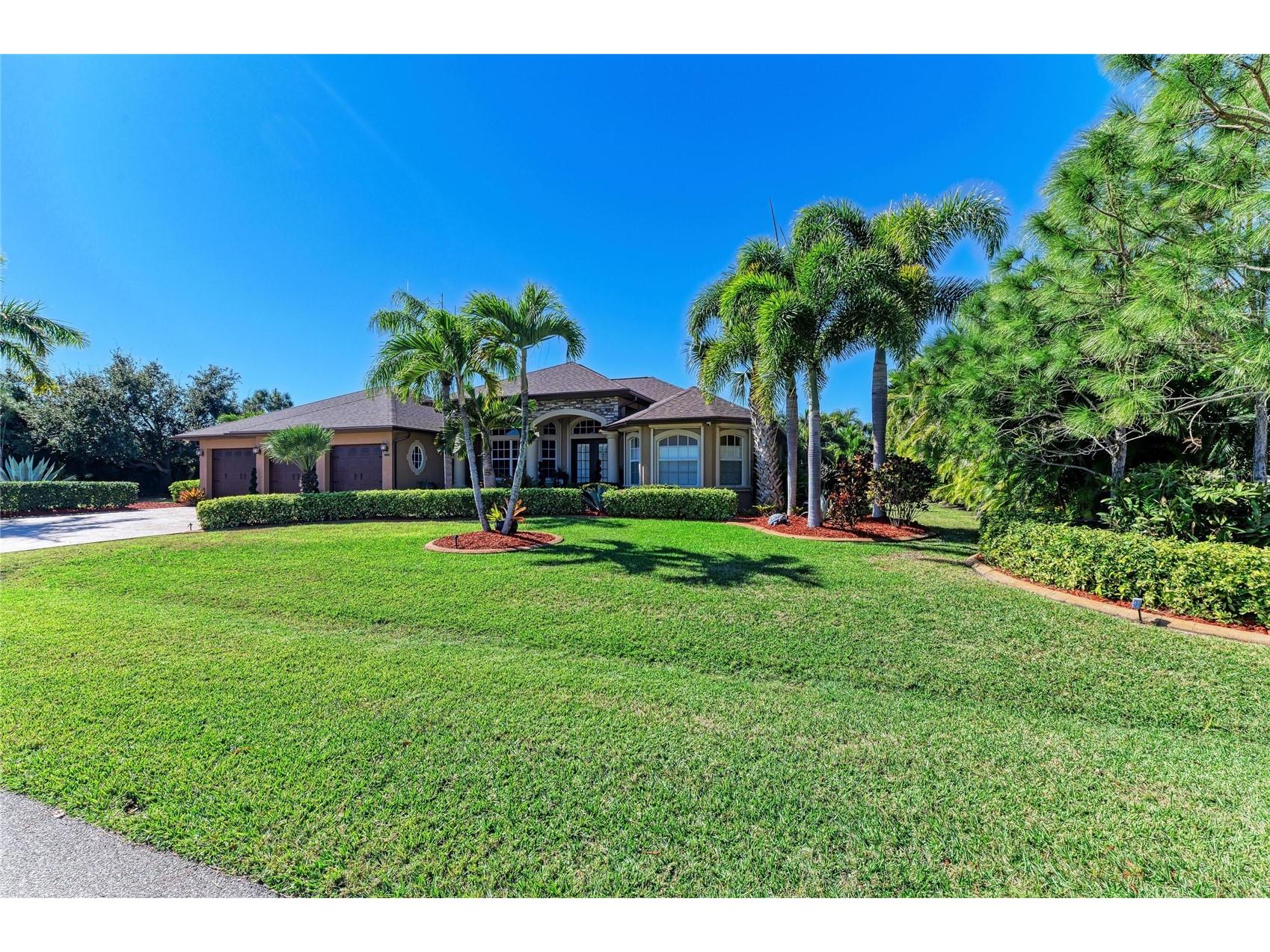 25471 Islas Drive Punta Gorda FL 33955 C7520659 image1