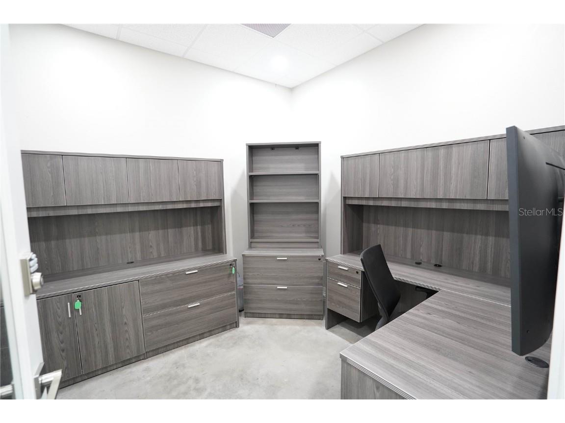 2548 30th Avenue N Saint Petersburg FL 33713 TB8442138 image4