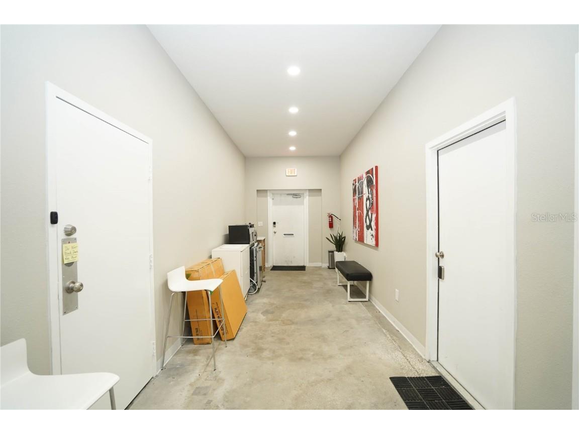 2548 30th Avenue N Saint Petersburg FL 33713 TB8442143 image5