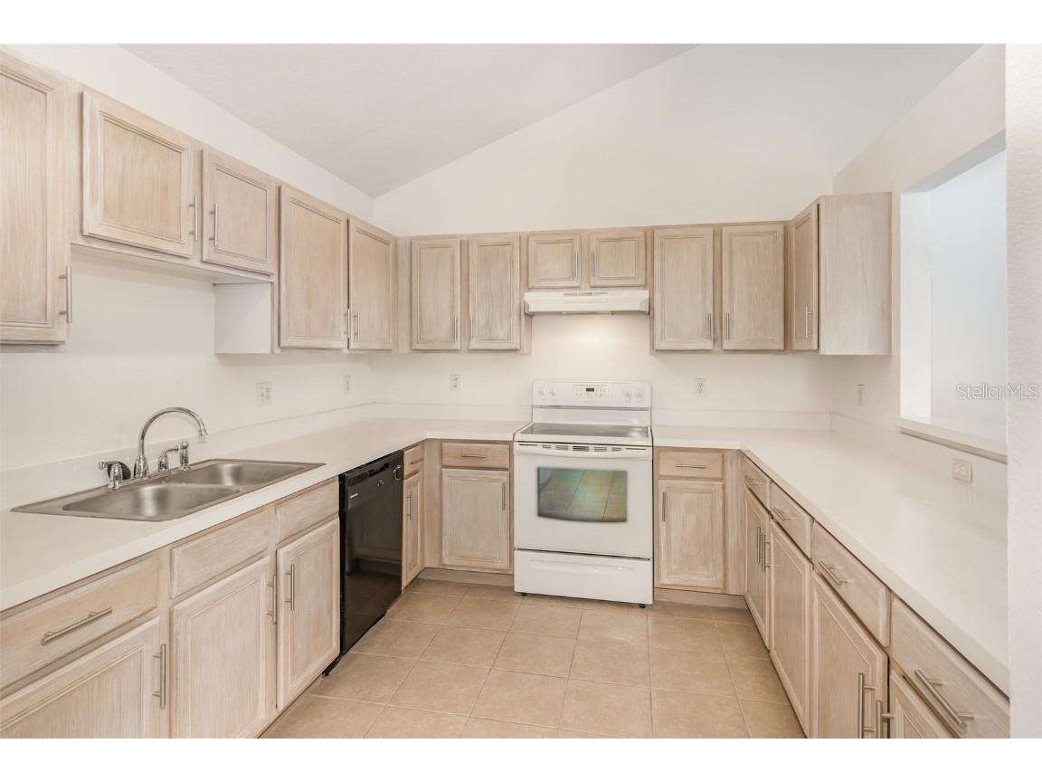 2548 Albion Avenue Orlando FL 32833 O6340729 image9