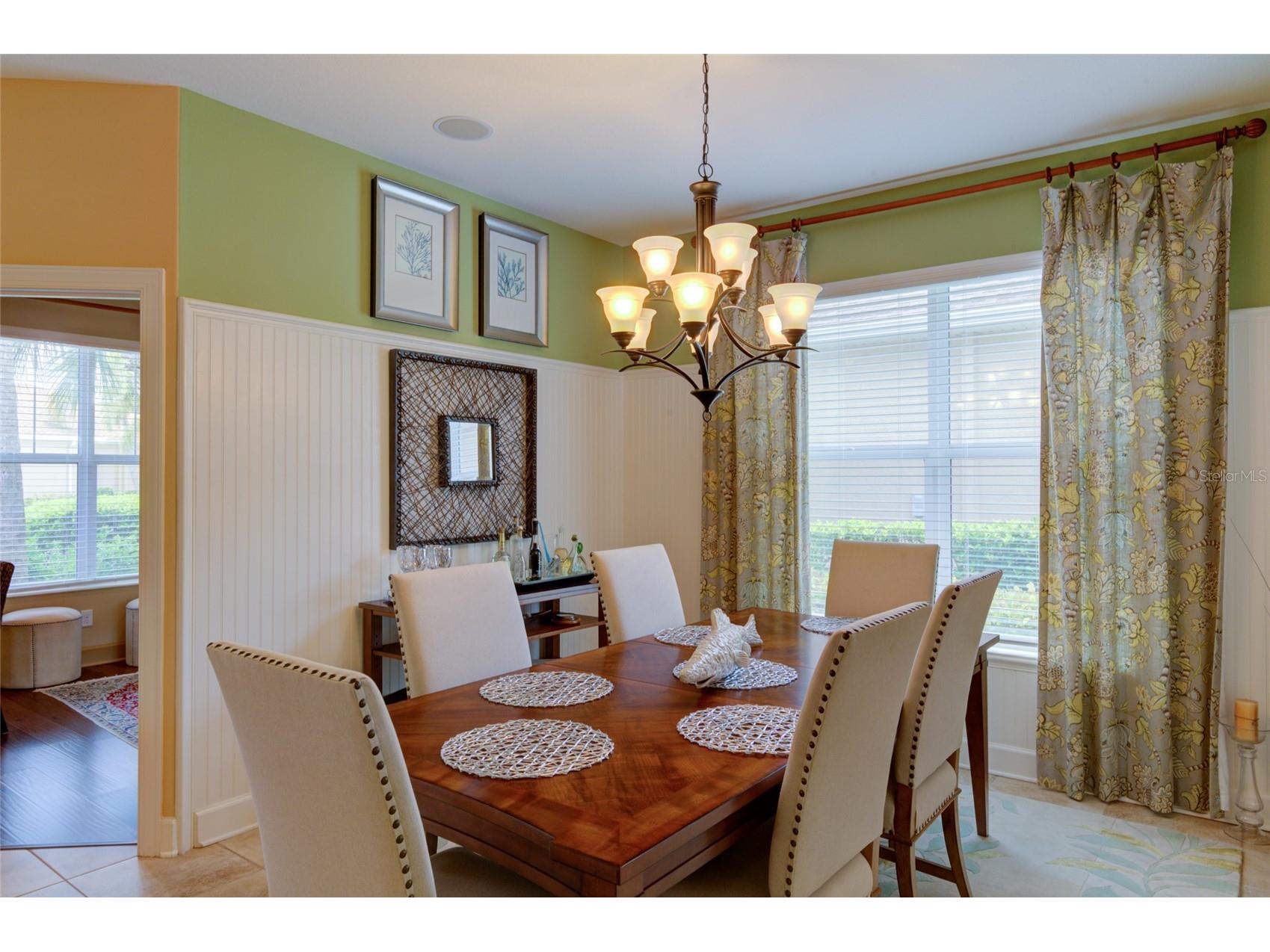 2548 Cortenova Court Venice FL 34292 A4678165 image10