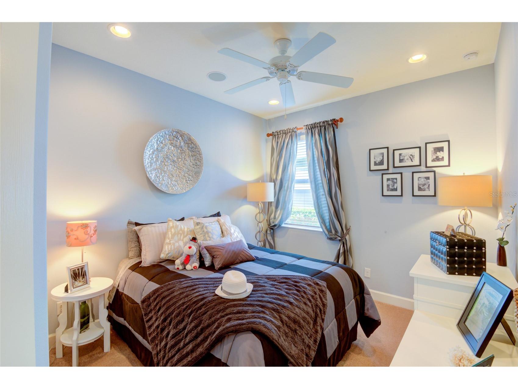 2548 Cortenova Court Venice FL 34292 A4678165 image29