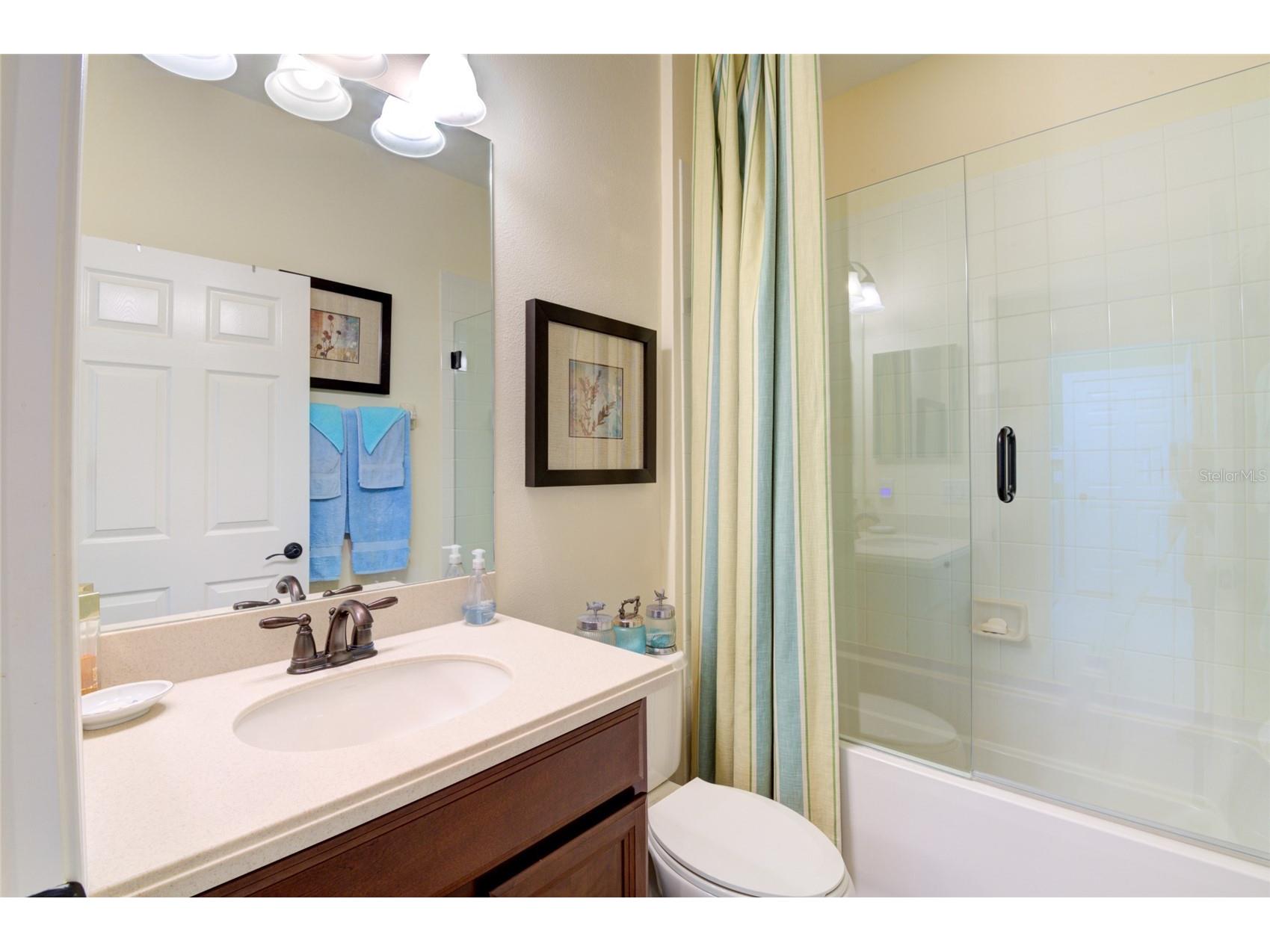 2548 Cortenova Court Venice FL 34292 A4678165 image31