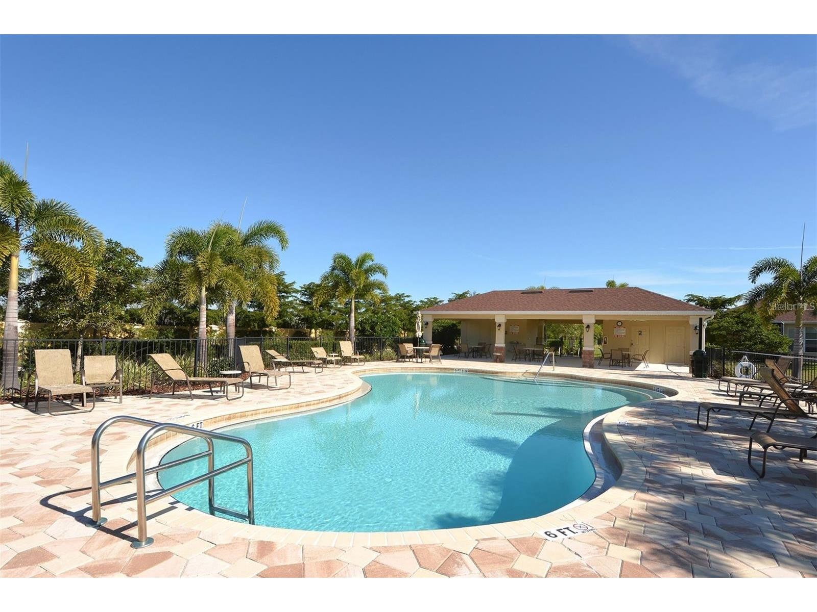 2548 Cortenova Court Venice FL 34292 A4678165 image36
