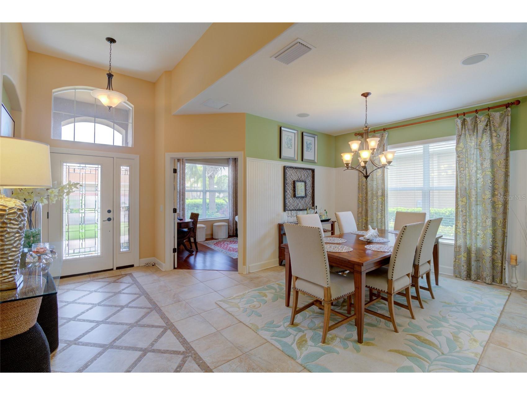 2548 Cortenova Court Venice FL 34292 A4678165 image9