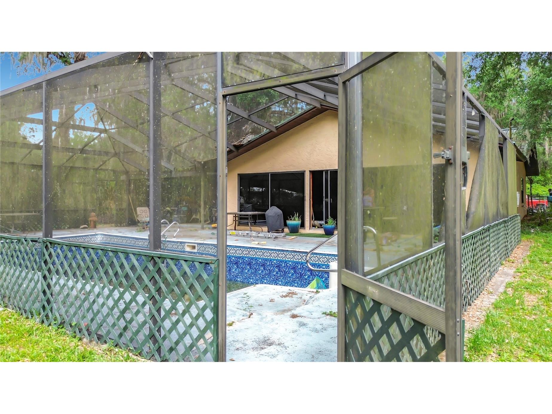 2548 Cr 422 Lake Panasoffkee FL 33538 TB8503203 image23