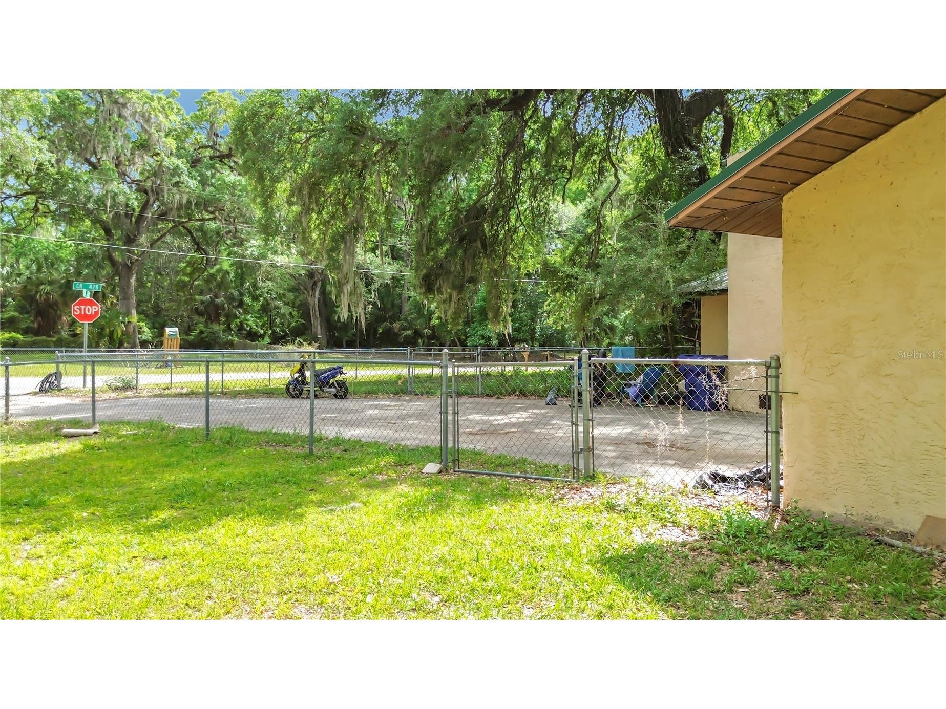 2548 Cr 422 Lake Panasoffkee FL 33538 TB8503203 image27