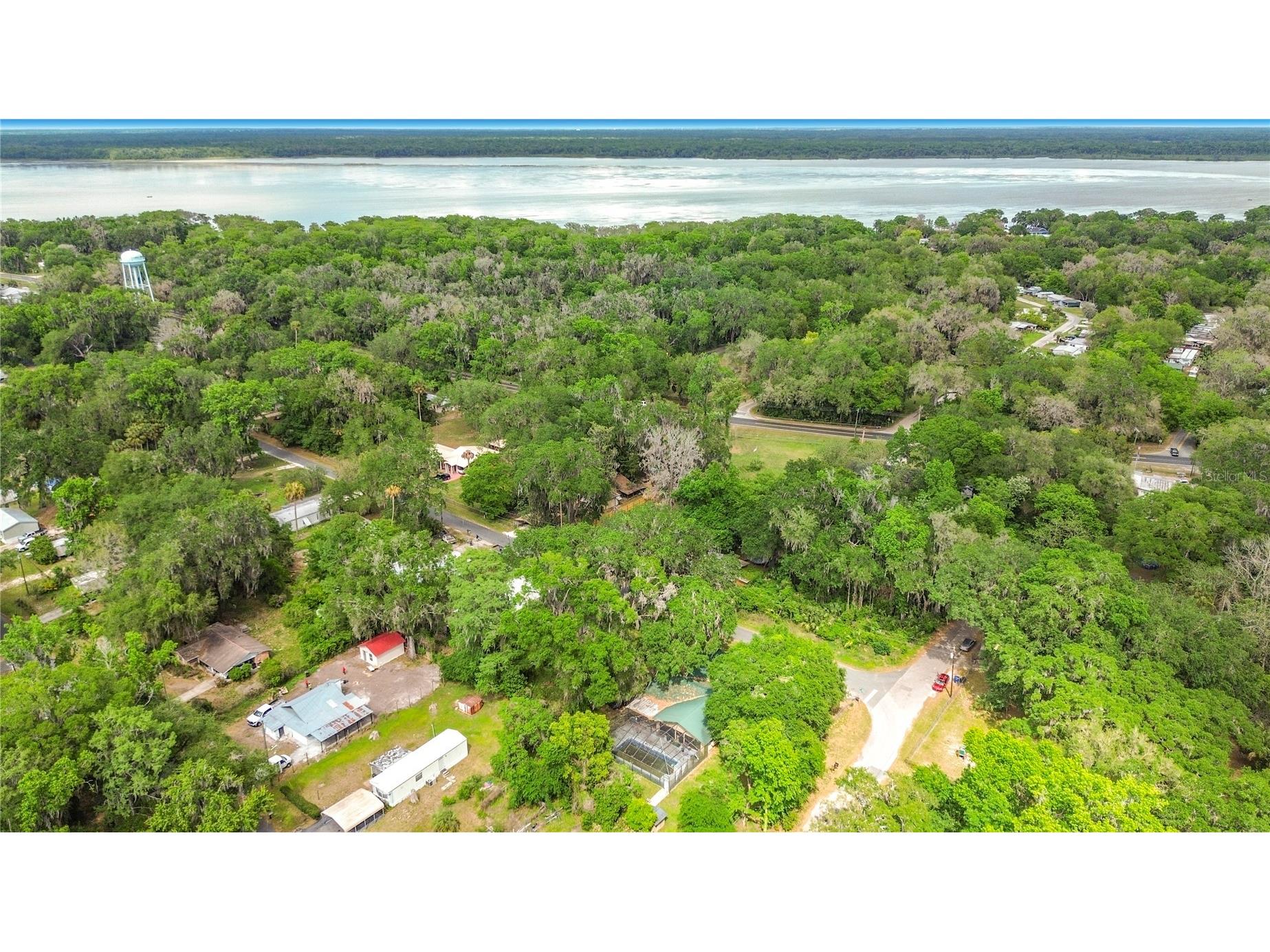 2548 Cr 422 Lake Panasoffkee FL 33538 TB8503203 image31