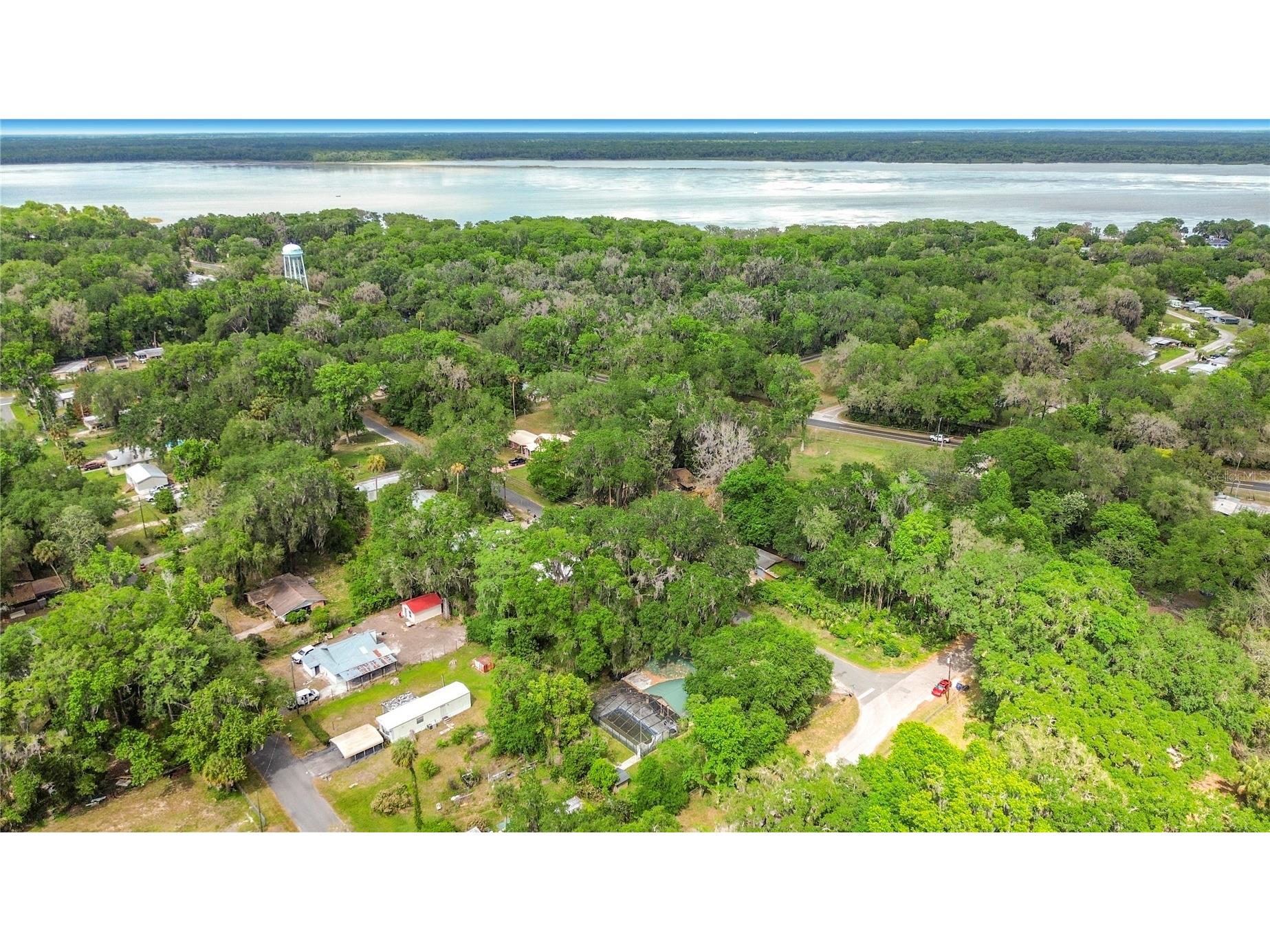 2548 Cr 422 Lake Panasoffkee FL 33538 TB8503203 image32