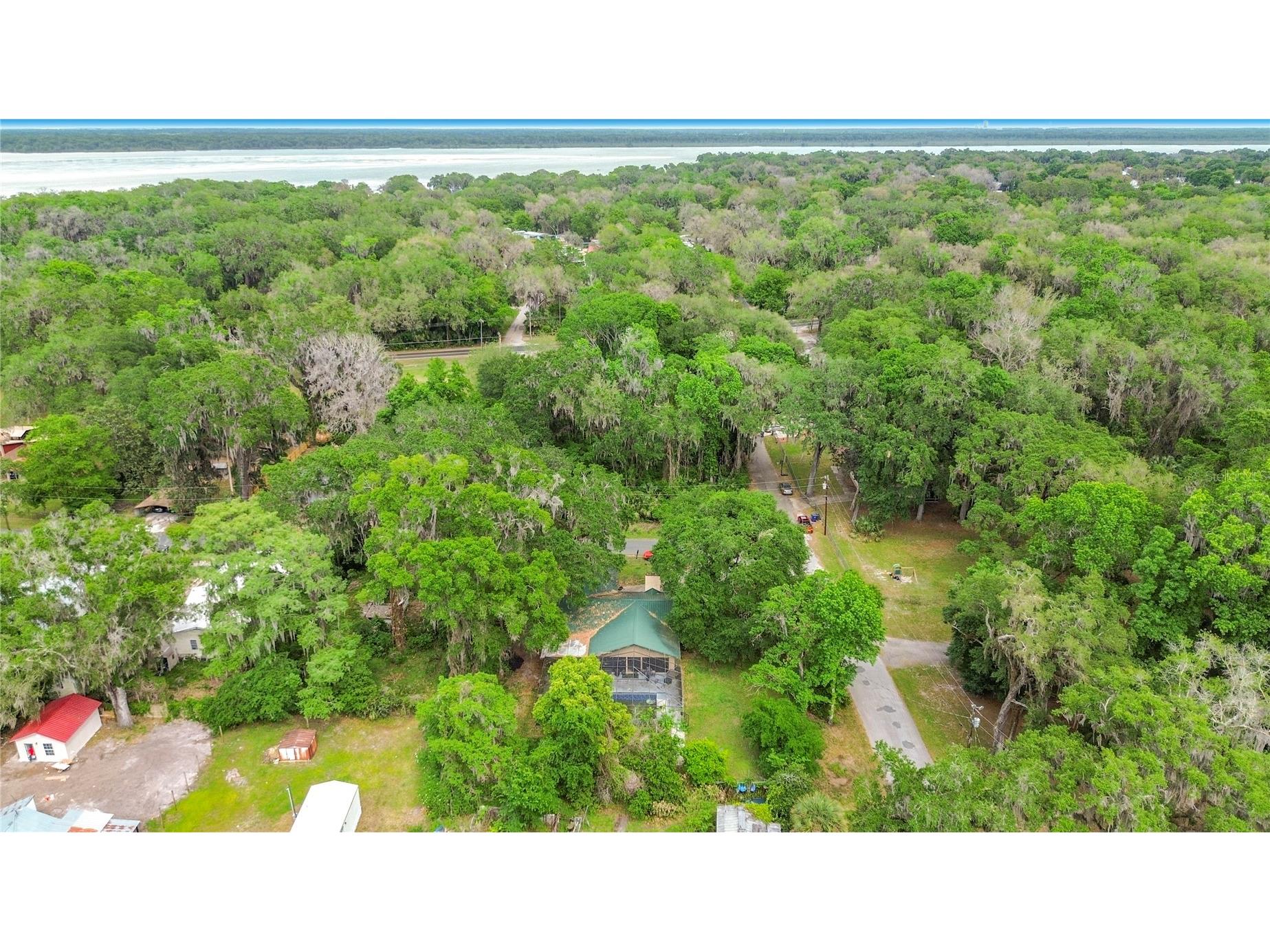2548 Cr 422 Lake Panasoffkee FL 33538 TB8503203 image37
