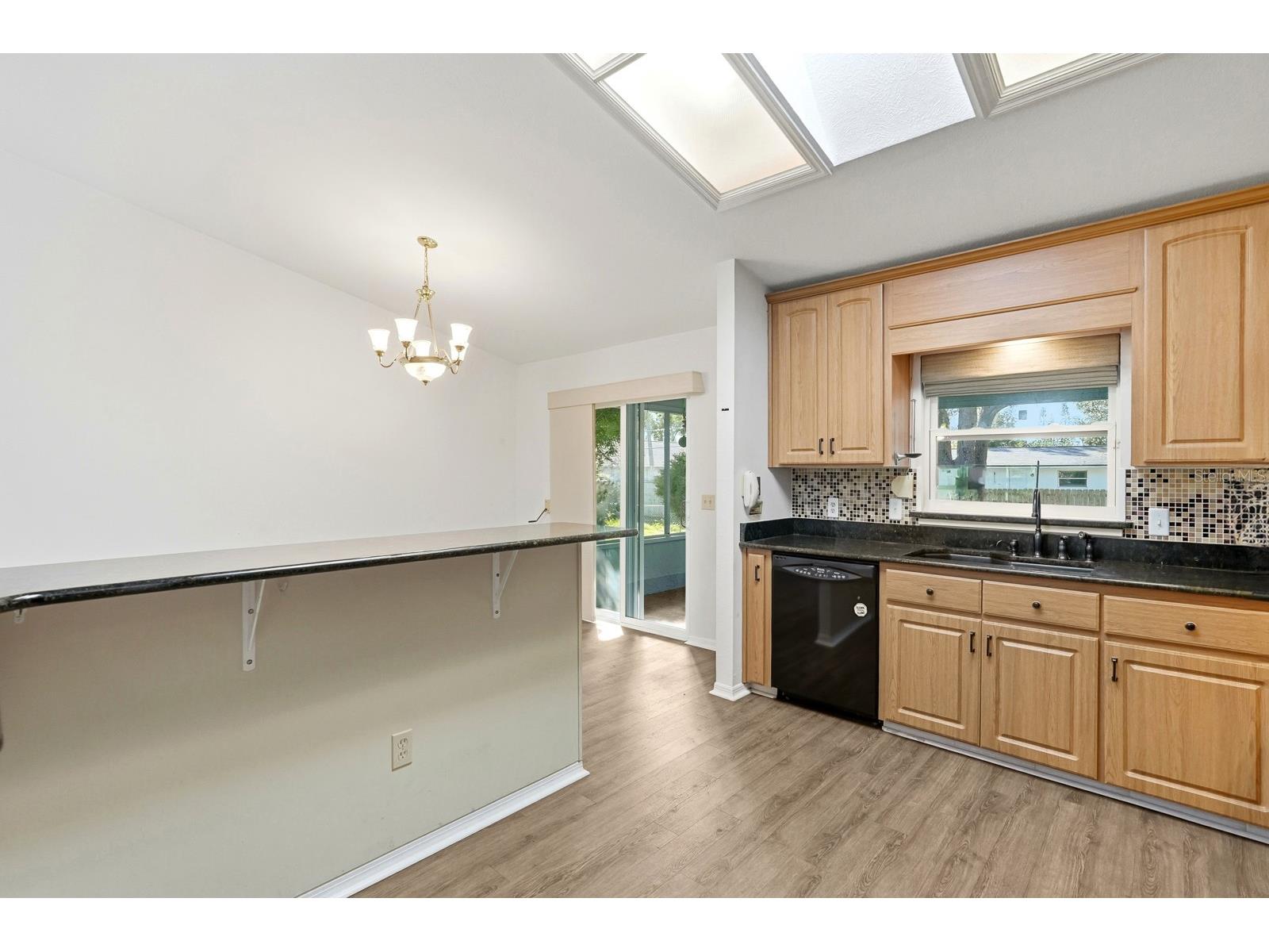 2548 Crestwood Avenue New Smyrna Beach FL 32168 V4946631 image11