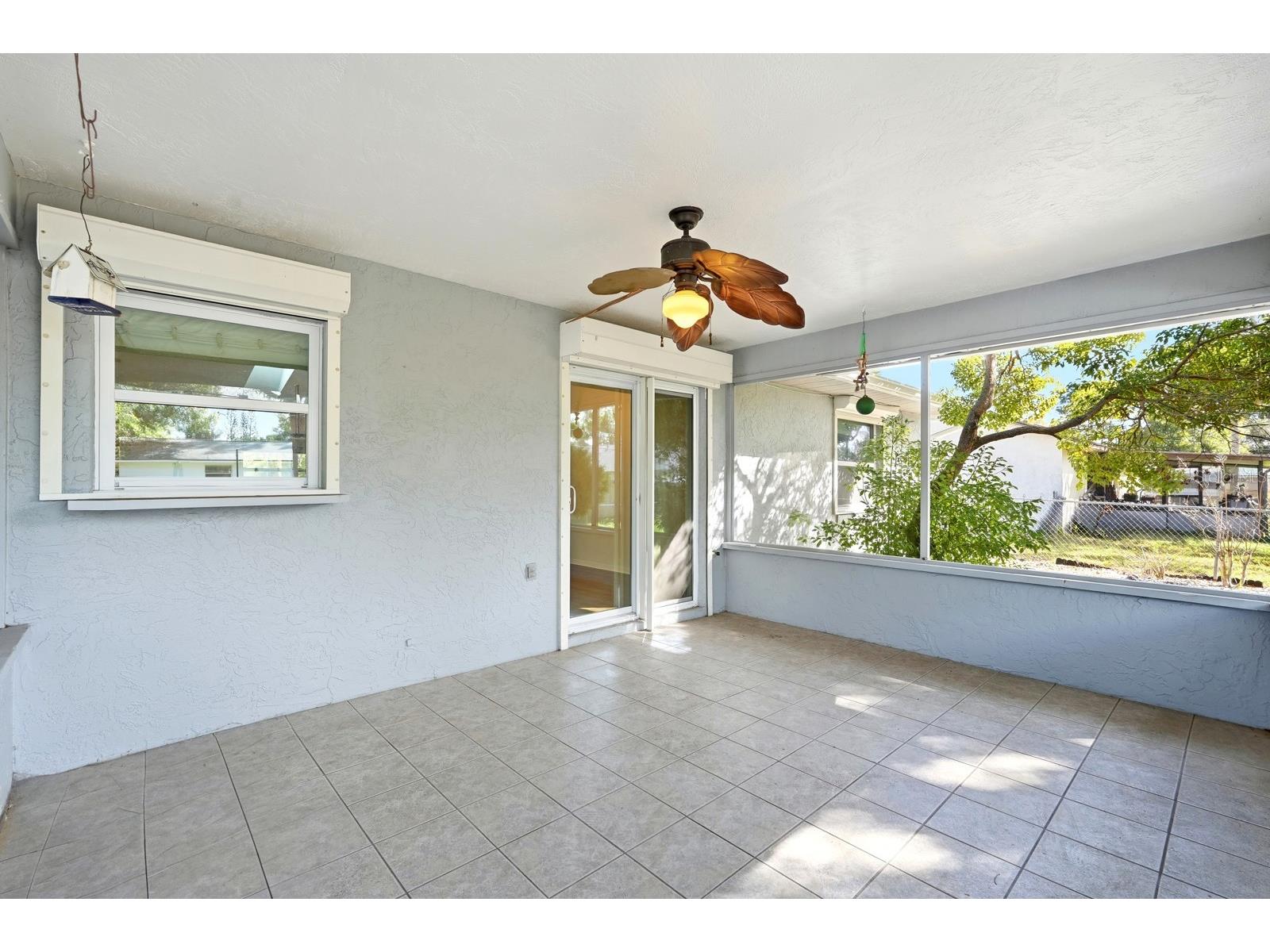 2548 Crestwood Avenue New Smyrna Beach FL 32168 V4946631 image24