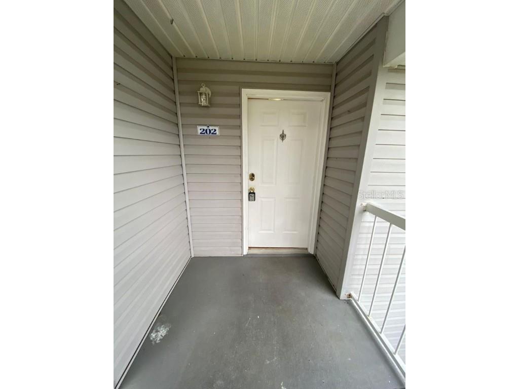 2548 Grassy Point Drive #202 Lake Mary FL 32746 O6182789 image1