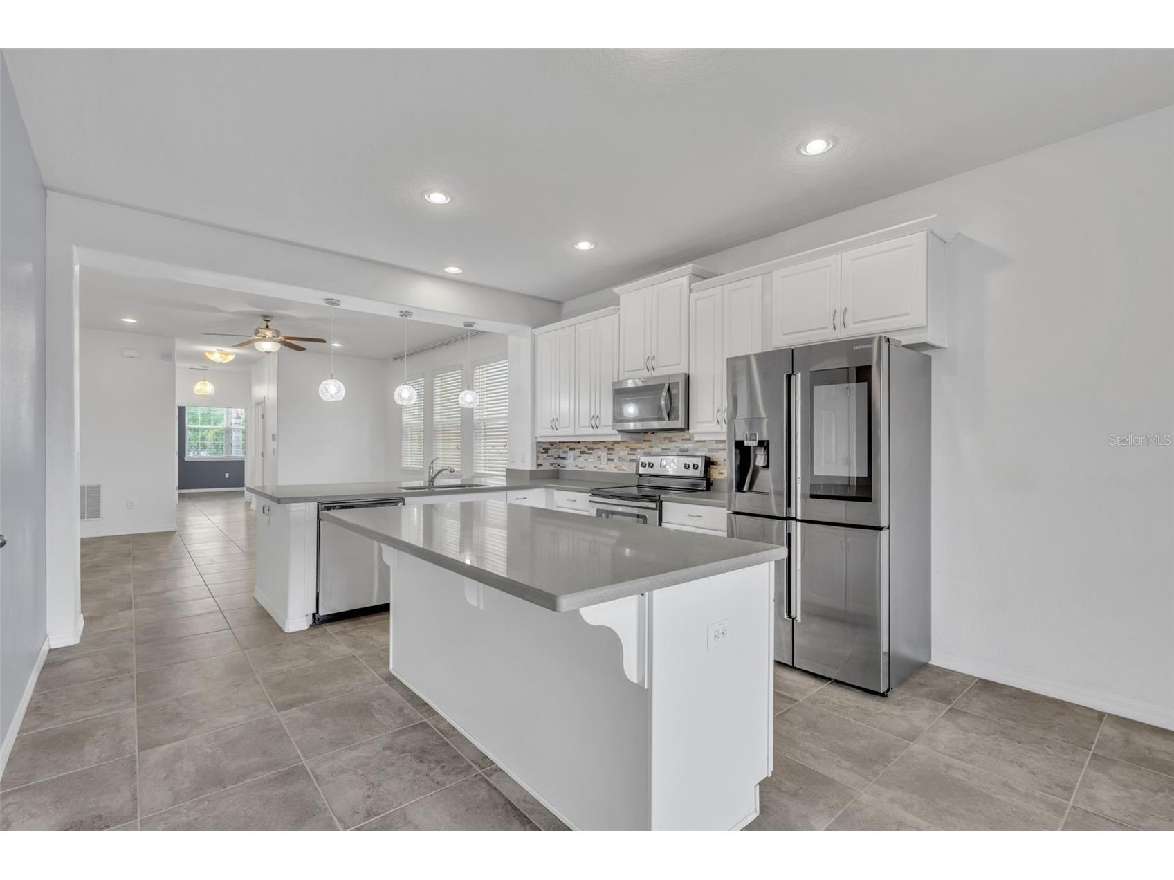 2548 Nouveau Way Kissimmee FL 34741 O6406595 image12