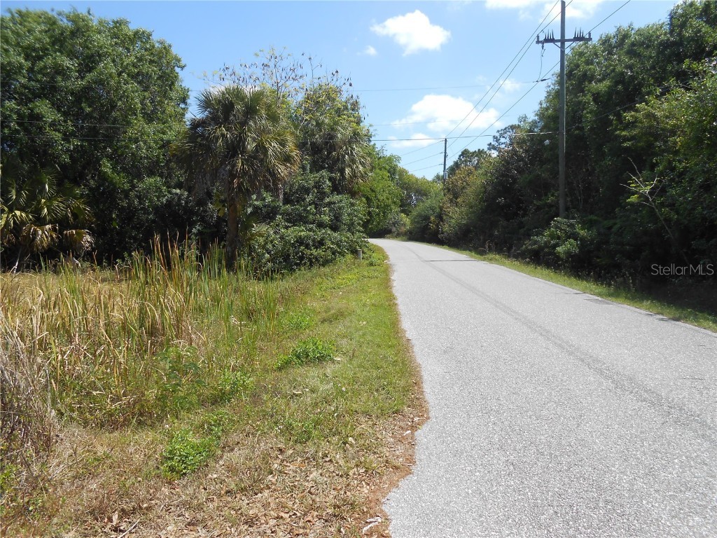 25480 Dundee Road Punta Gorda FL 33950 C7506720 image2