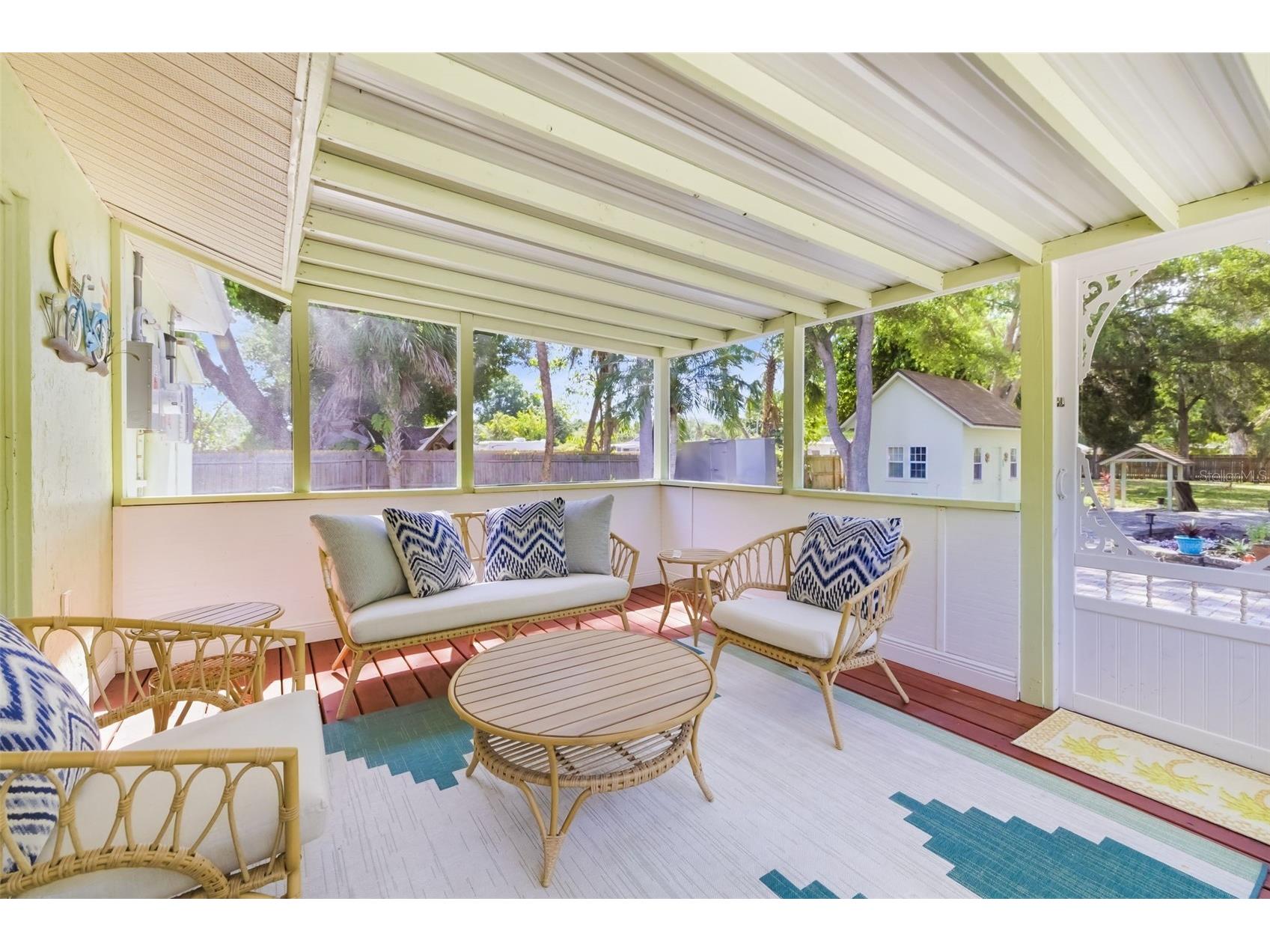 2549 19th Street Sarasota FL 34234 A4693028 image22