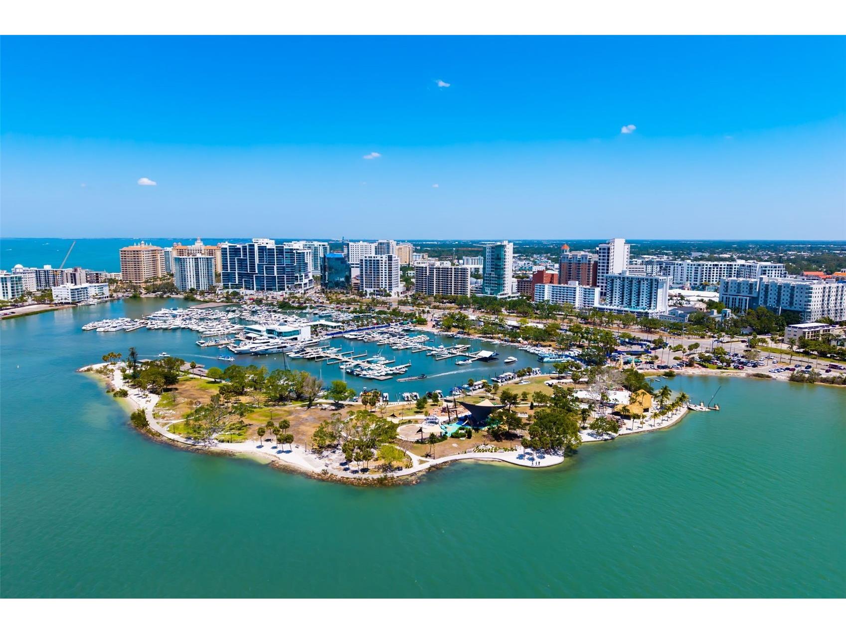2549 19th Street Sarasota FL 34234 A4693028 image45