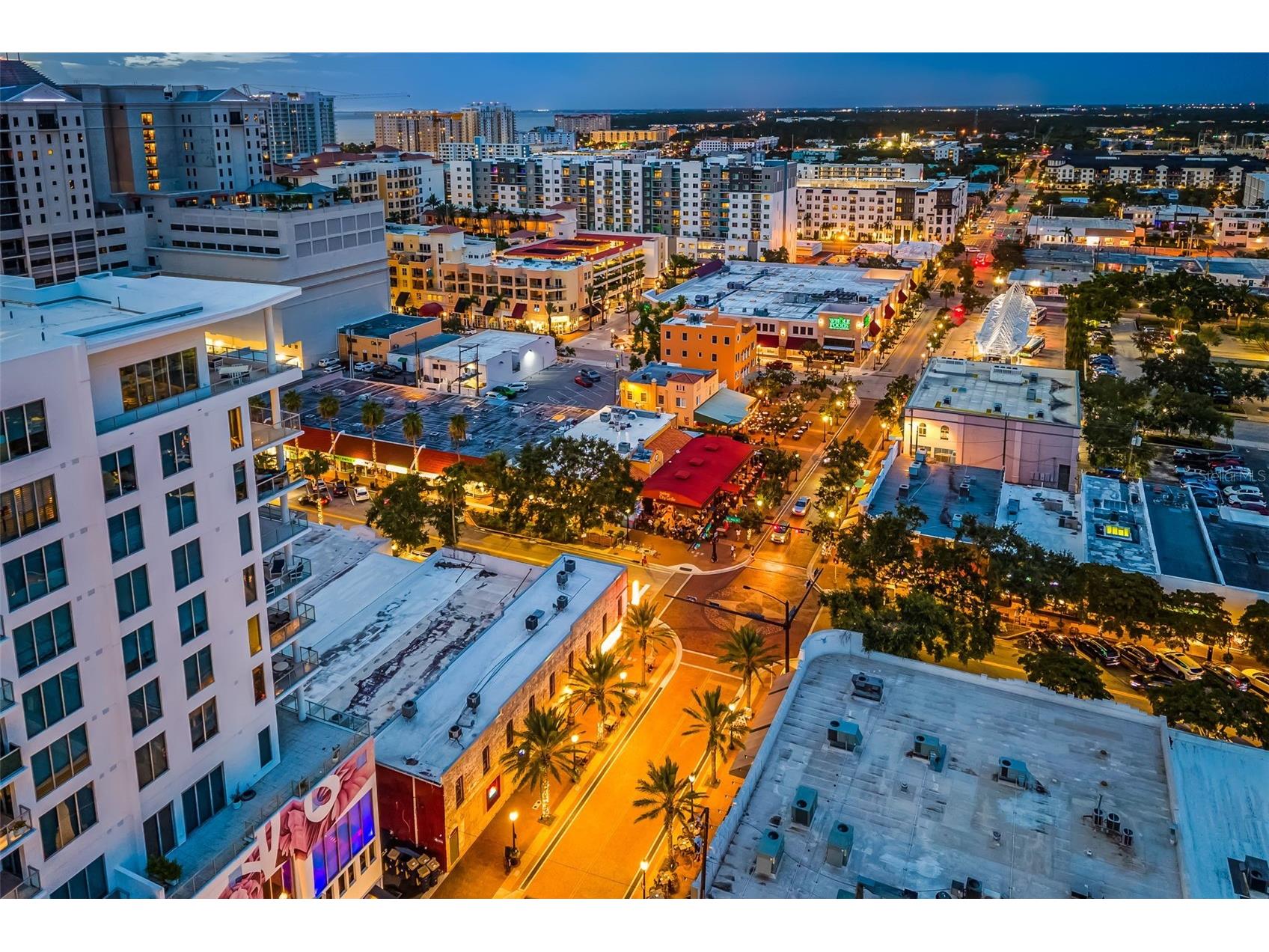 2549 19th Street Sarasota FL 34234 A4693028 image54