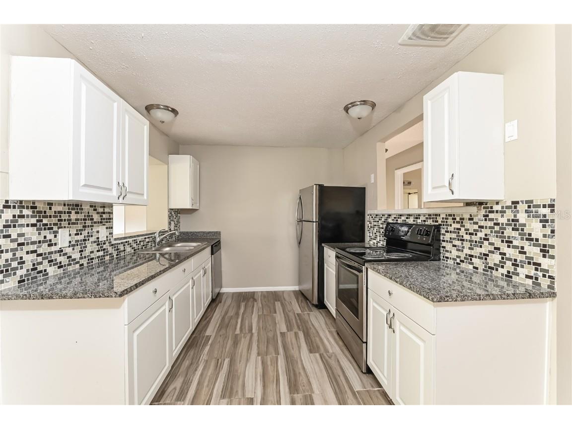 2549 Brampton Court Orlando FL 32817 O6363616 image7