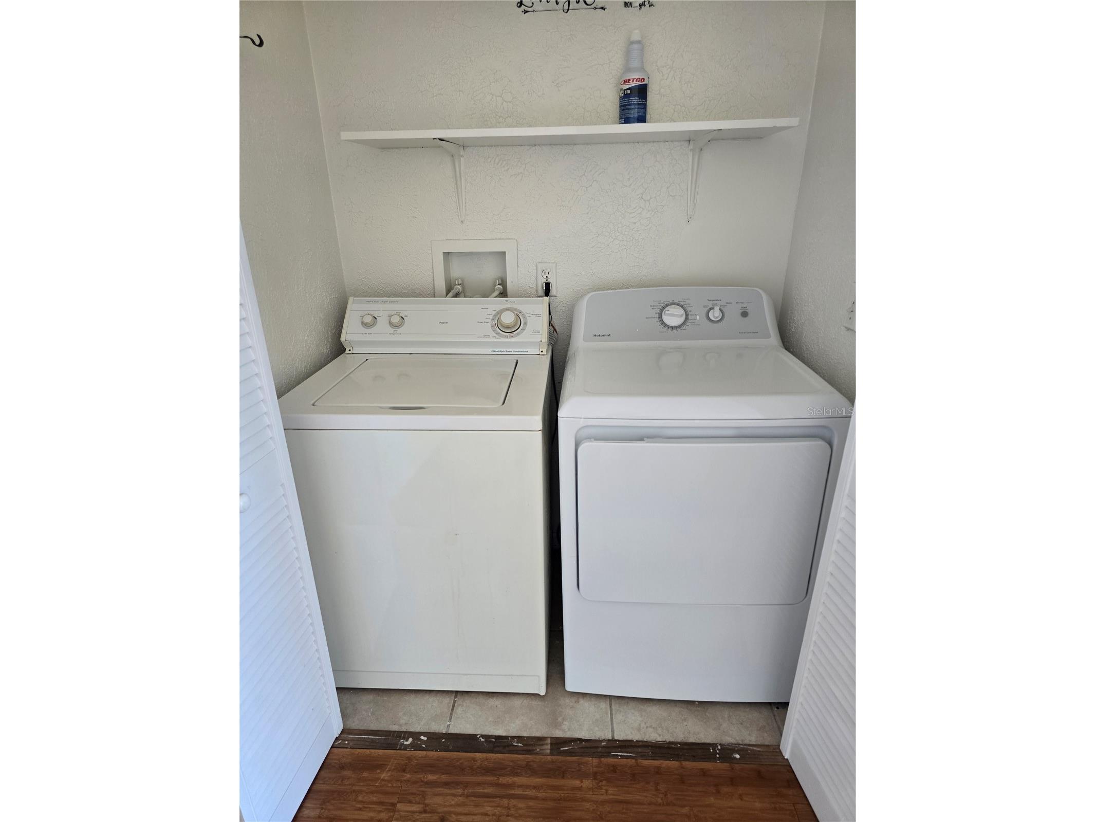 2549 Cedar Cypress Court Tampa FL 33618 TB8496503 image5