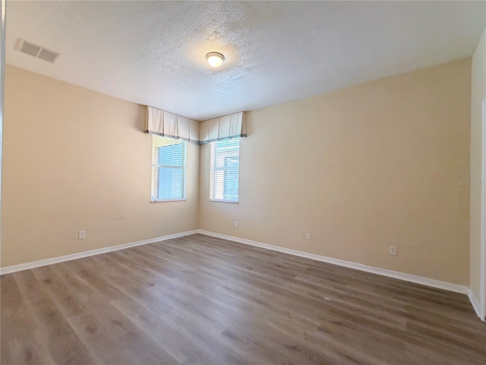 2549 Dharma Circle Kissimmee FL 34746 O6400397 image10