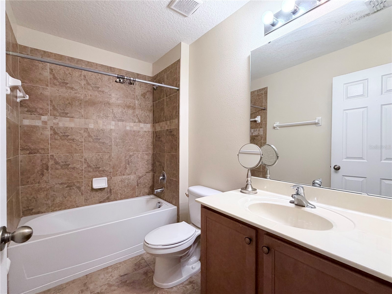 2549 Dharma Circle Kissimmee FL 34746 O6400397 image20