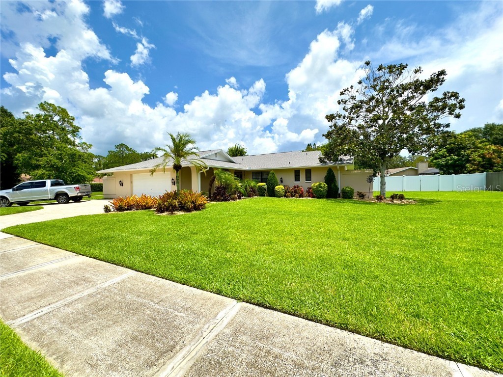 2549 Jennifer Terrace Palm Harbor FL 34685 U8209068 image1