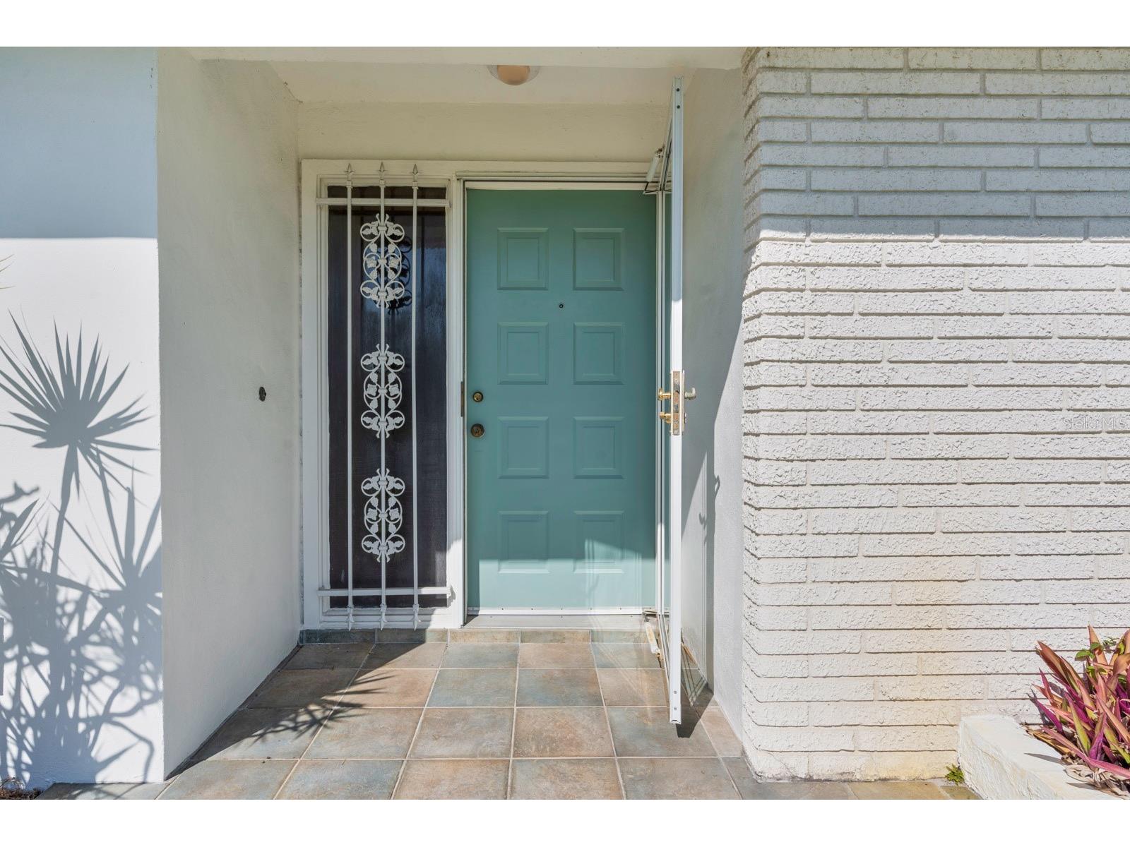 2549 Wynnewood Drive Clearwater FL 33763 TB8490284 image2