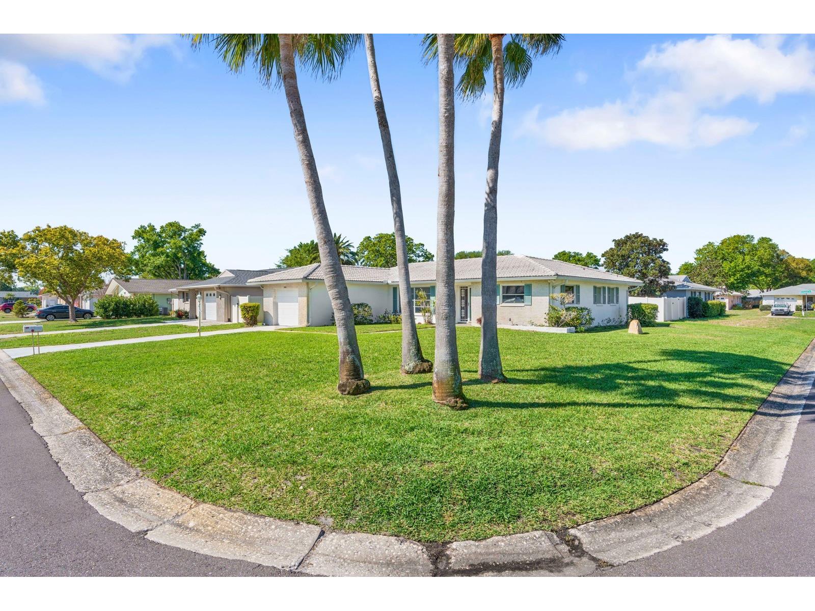 2549 Wynnewood Drive Clearwater FL 33763 TB8490284 image36
