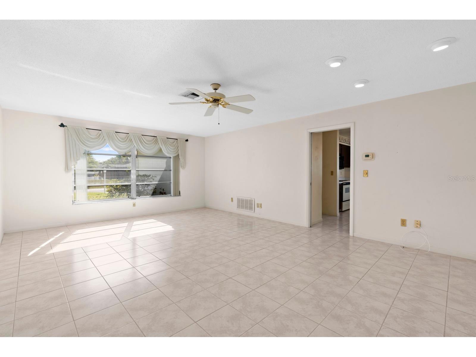 2549 Wynnewood Drive Clearwater FL 33763 TB8490284 image6
