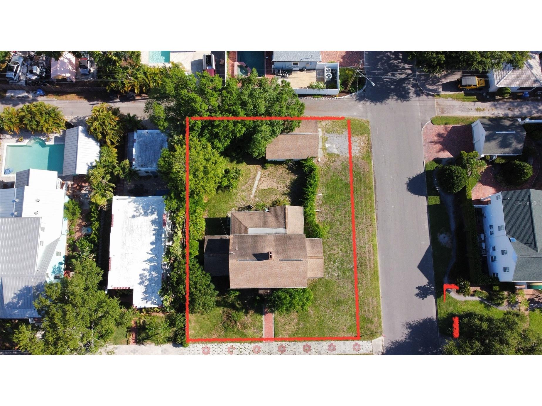 255 19th Avenue NE Saint Petersburg FL 33704 TB8511551 image2