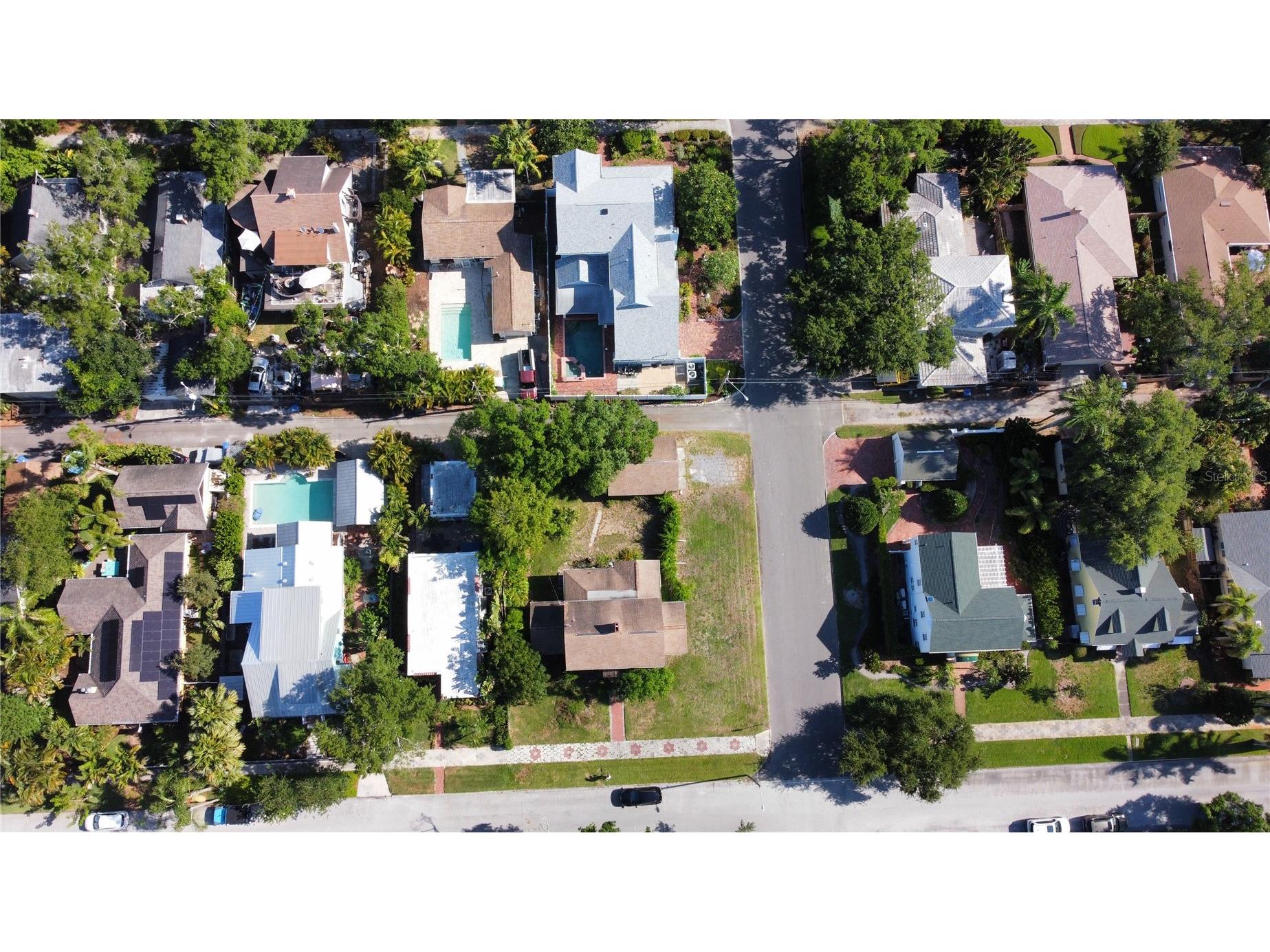 255 19th Avenue NE Saint Petersburg FL 33704 TB8511551 image5