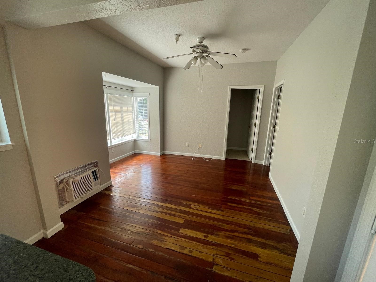 255 6th Avenue N #3 Saint Petersburg FL 33701 TB8500303 image5