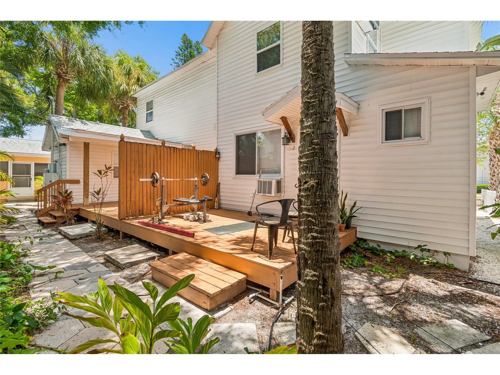 255 6th Avenue N Saint Petersburg FL 33701 TB8522549 image14