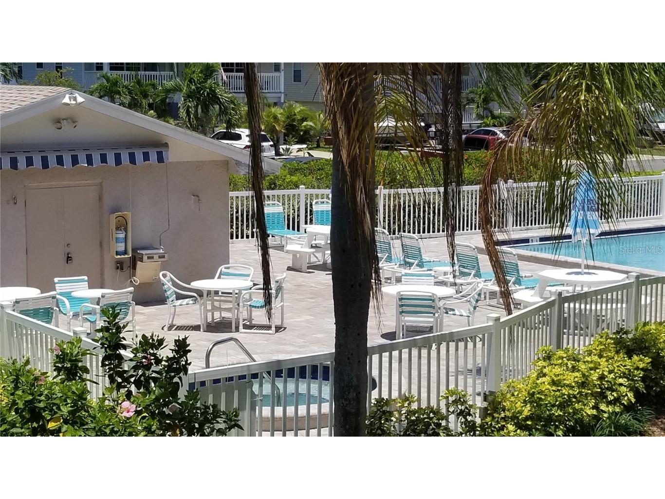 255 Capri Circle N #17 Treasure Island FL 33706 TB8338453 image19