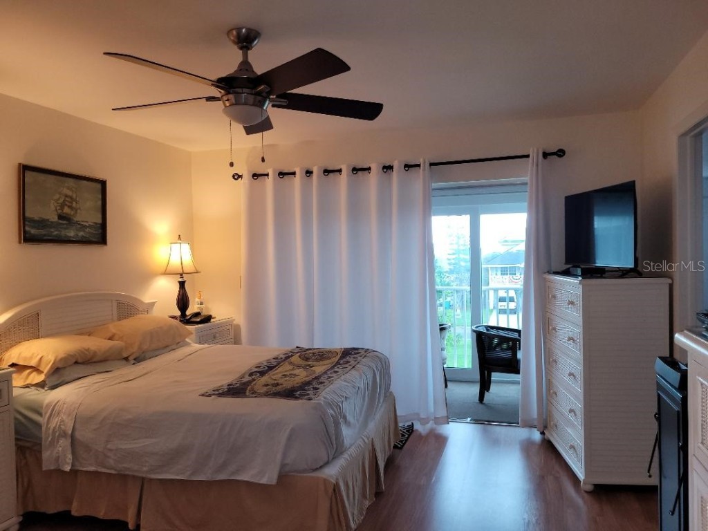 255 Capri Circle N #17 Treasure Island FL 33706 TB8338453 image22