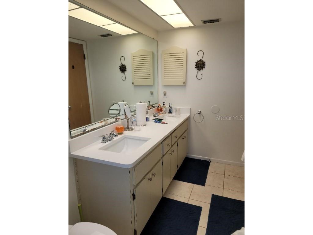 255 Capri Circle N #17 Treasure Island FL 33706 TB8338453 image30