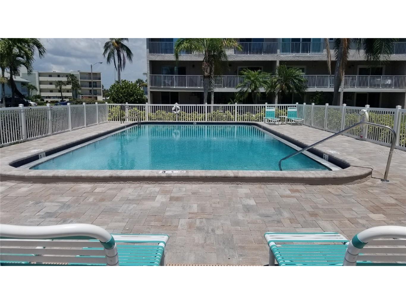 255 Capri Circle N #17 Treasure Island FL 33706 TB8338453 image59