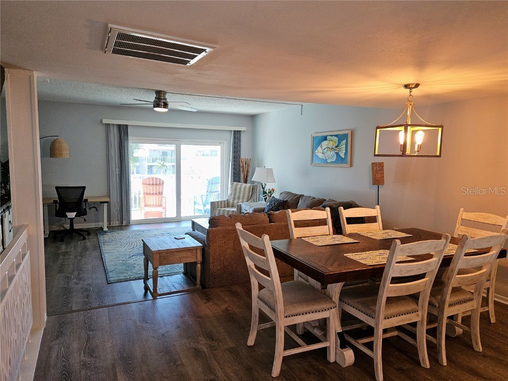 255 Capri Circle N #25 Treasure Island FL 33706 TB8451113 image12