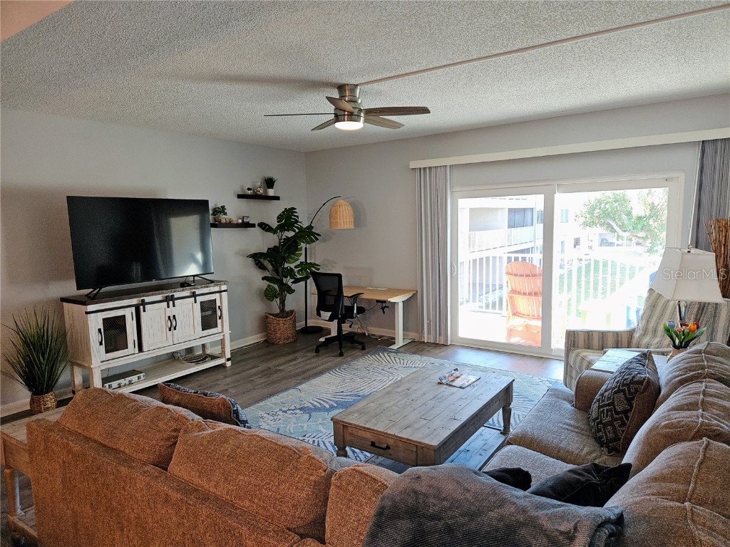 255 Capri Circle N #25 Treasure Island FL 33706 TB8451113 image9