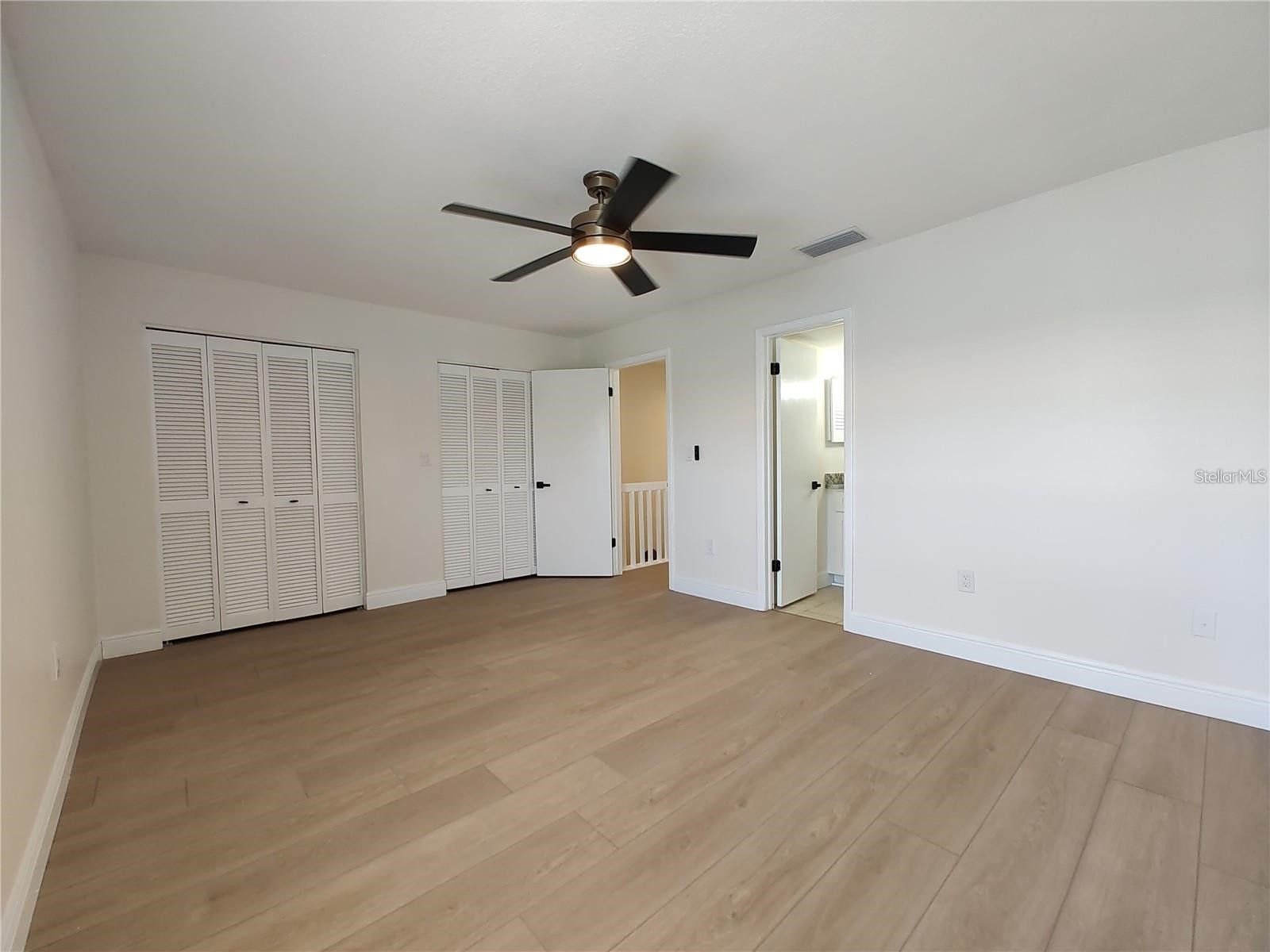 255 Capri Circle N #36 Treasure Island FL 33706 TB8518696 image14