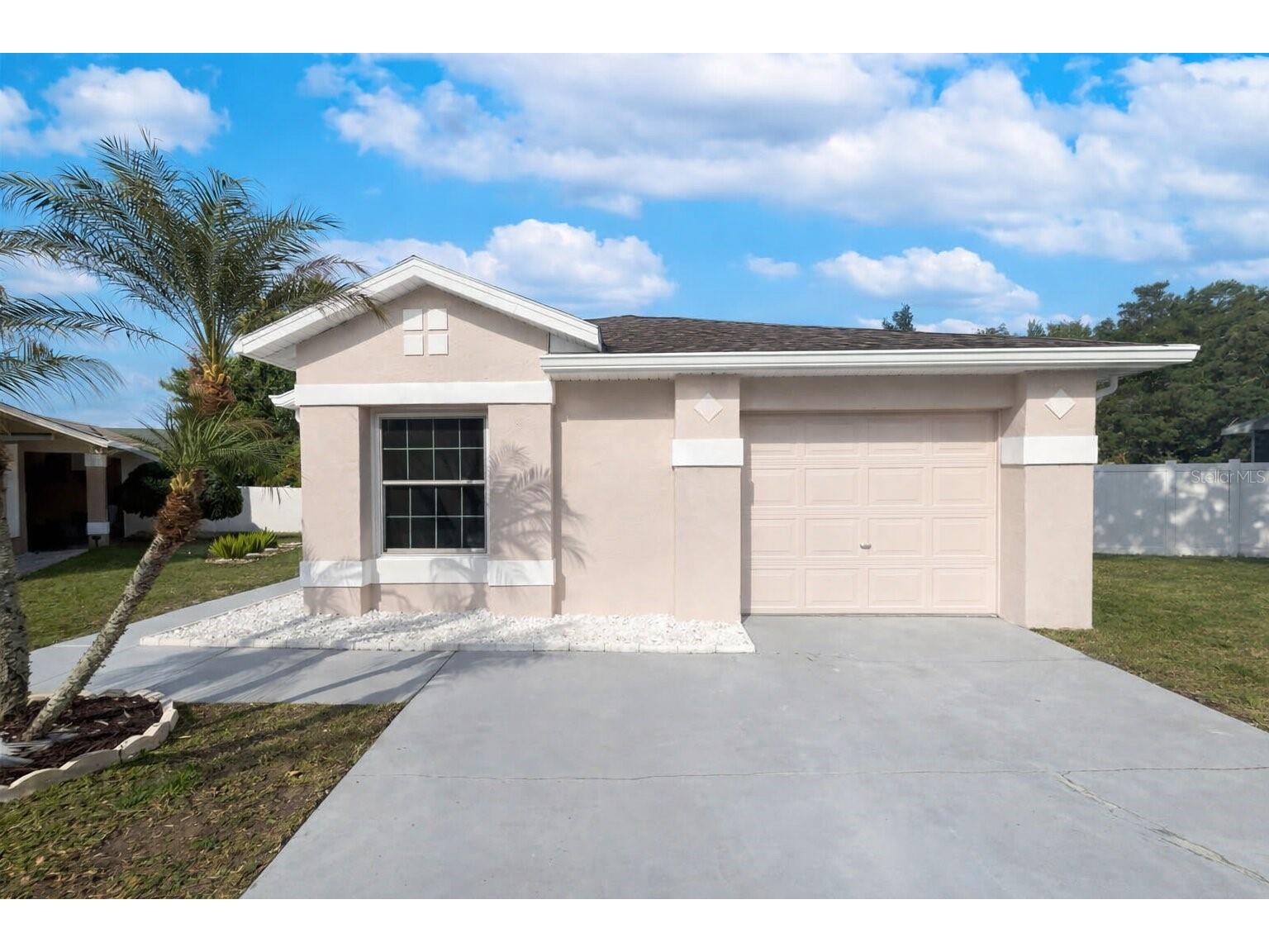 255 Coralwood Court Kissimmee FL 34743 O6404385 image1