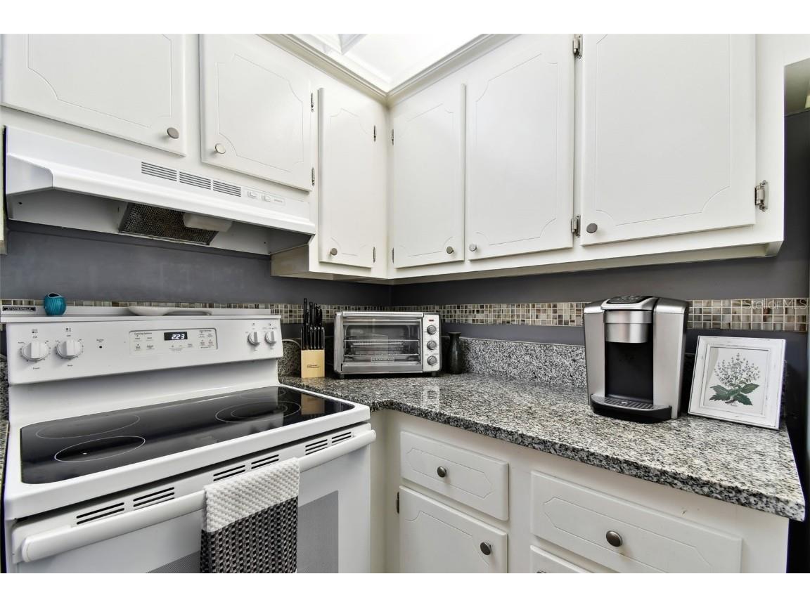 255 Dolphin Point #207 Clearwater Beach FL 33767 TB8398066 image17