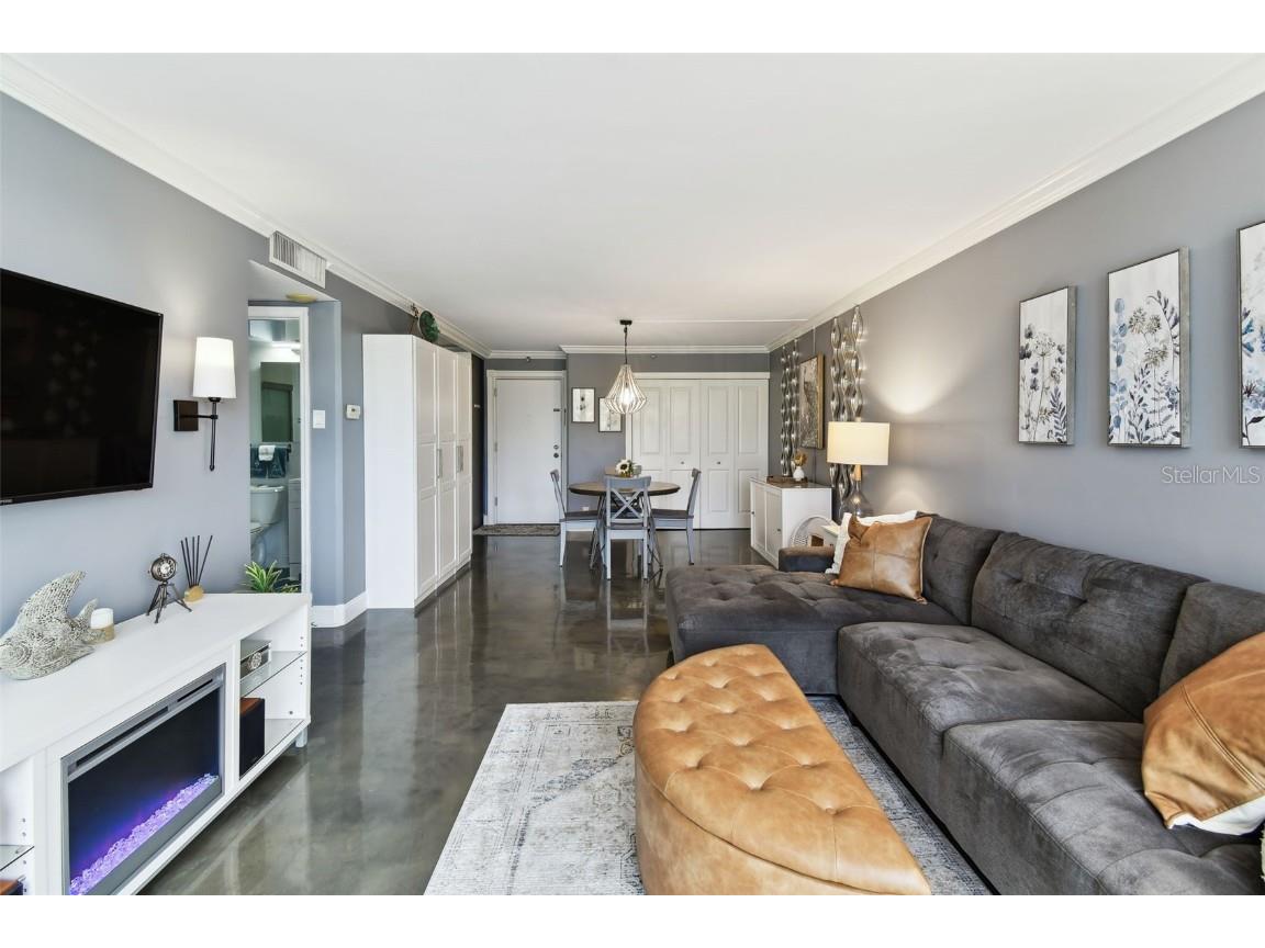 255 Dolphin Point #207 Clearwater Beach FL 33767 TB8398066 image23